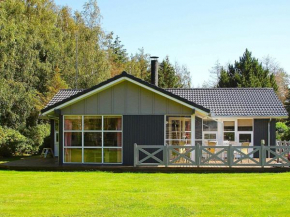 Four-Bedroom Holiday home in Væggerløse 22